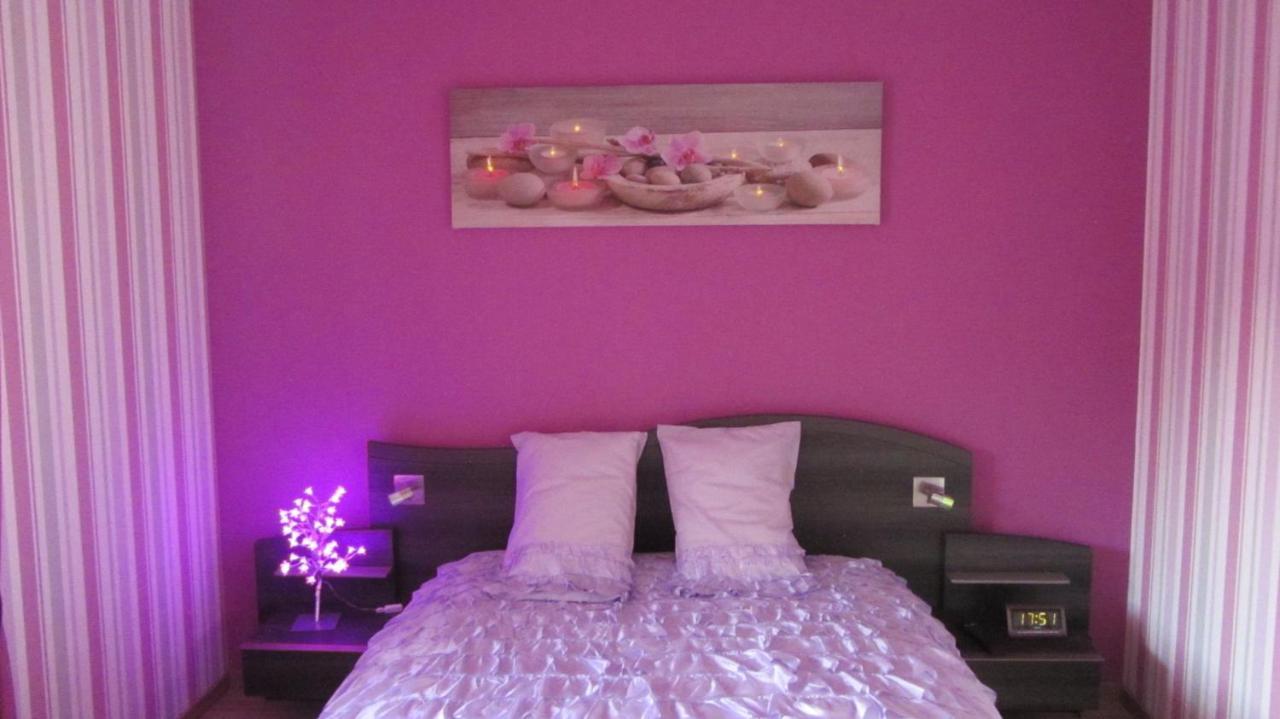 Choloy Les Glycines Bed & Breakfast エクステリア 写真